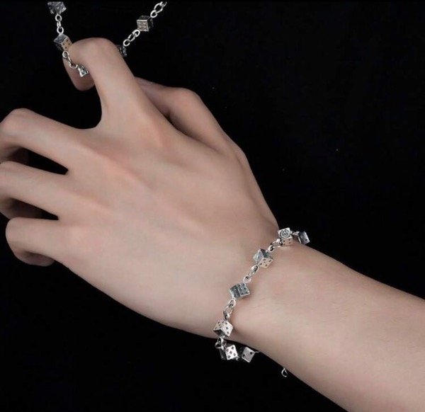 Producto - Collar dado