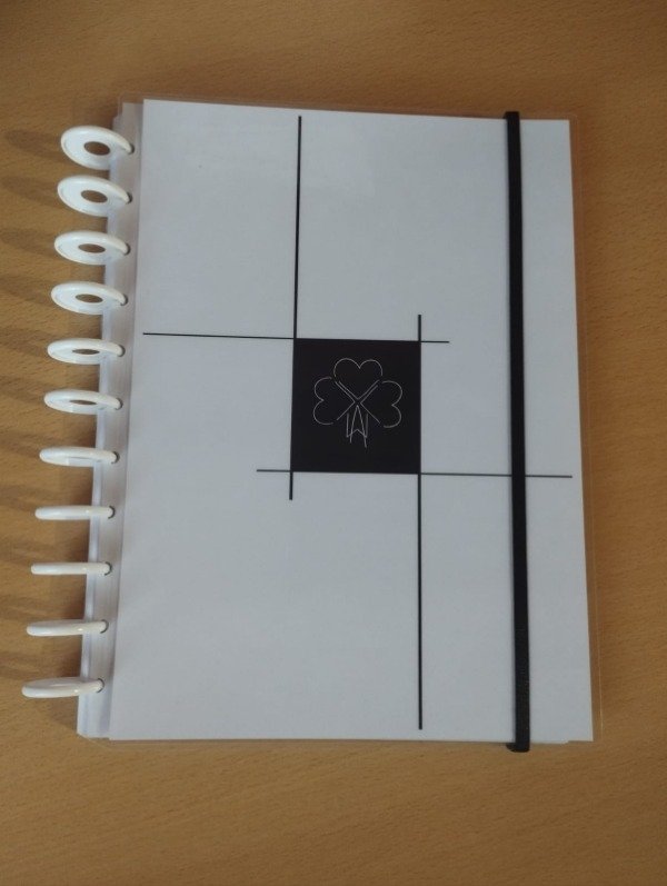 Producto - Cuaderno Minimalista A4