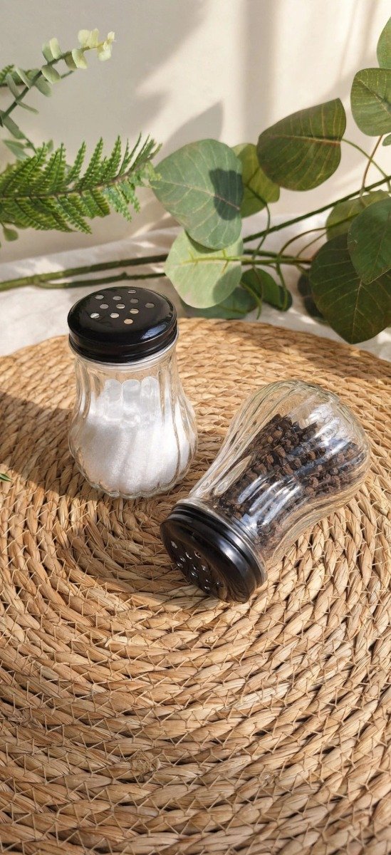 Producto - SALERO Y ESPECIERO CON PANZA CHICAGO BLACK 215ML - 0