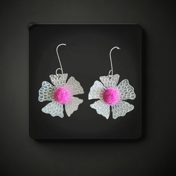 Producto - Aros "flor de pétalos"