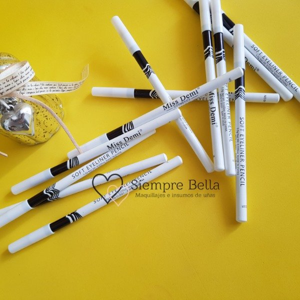 Producto - Delineador lápiz blanco