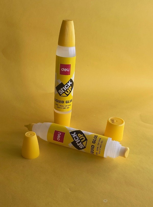 Producto - Pegamento transparente doble punta deli