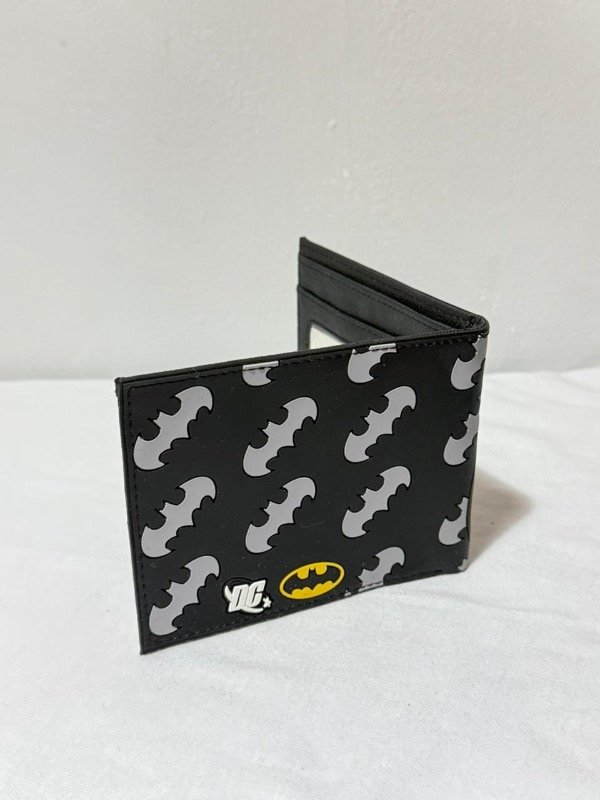 Producto - BILLETERA BATMAN AMARILLO - 1