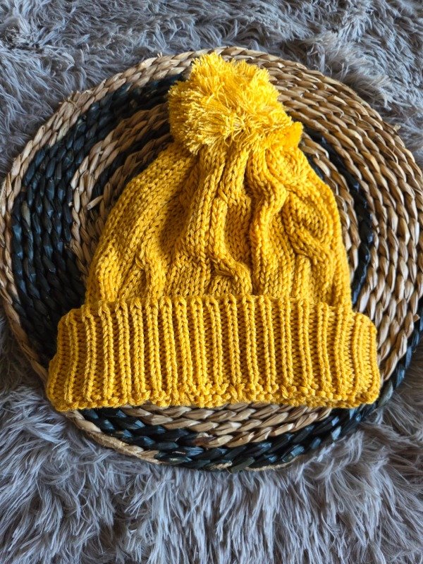 Producto - Gorro Pompón Mostaza