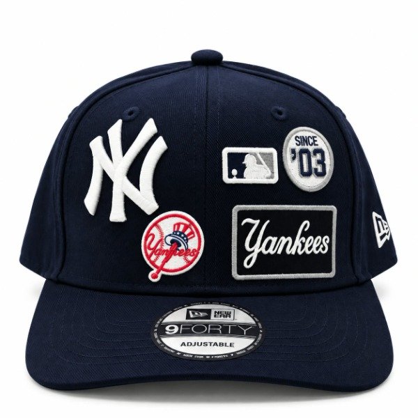 Producto - Gorra curva azul marino con varios logos