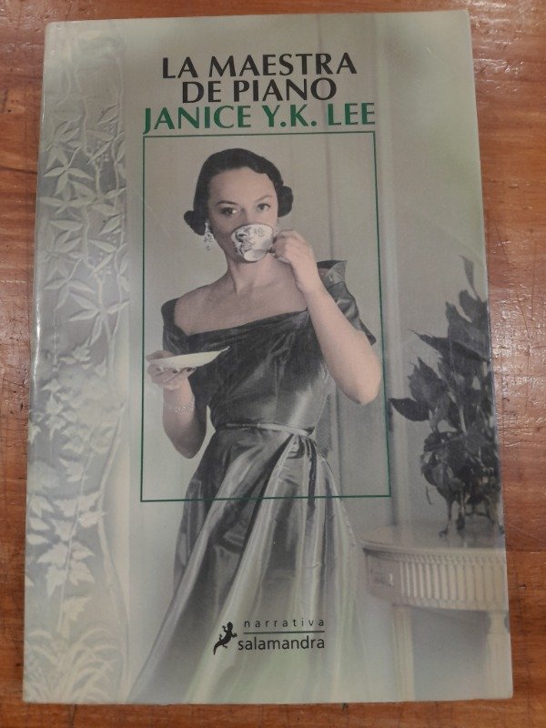 Producto - La maestra de piano - Janice Y K Lee