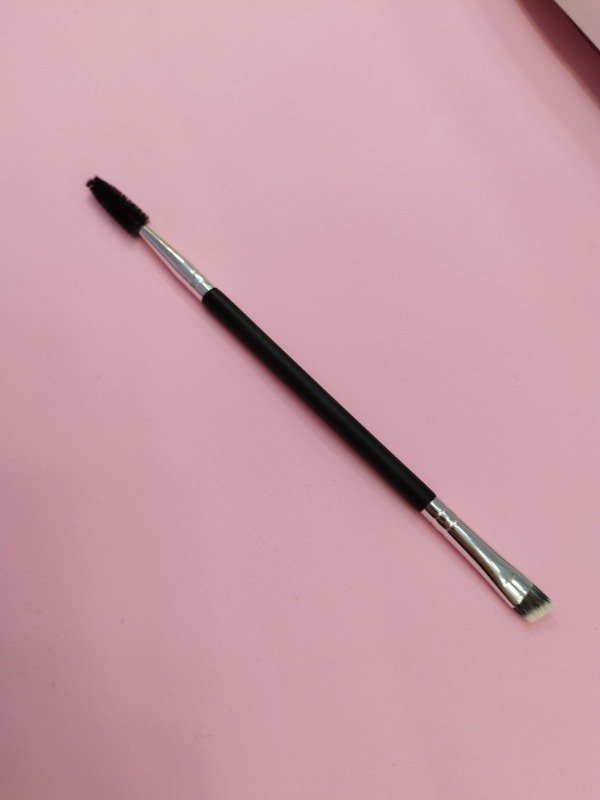 Producto - Pincel para cejas