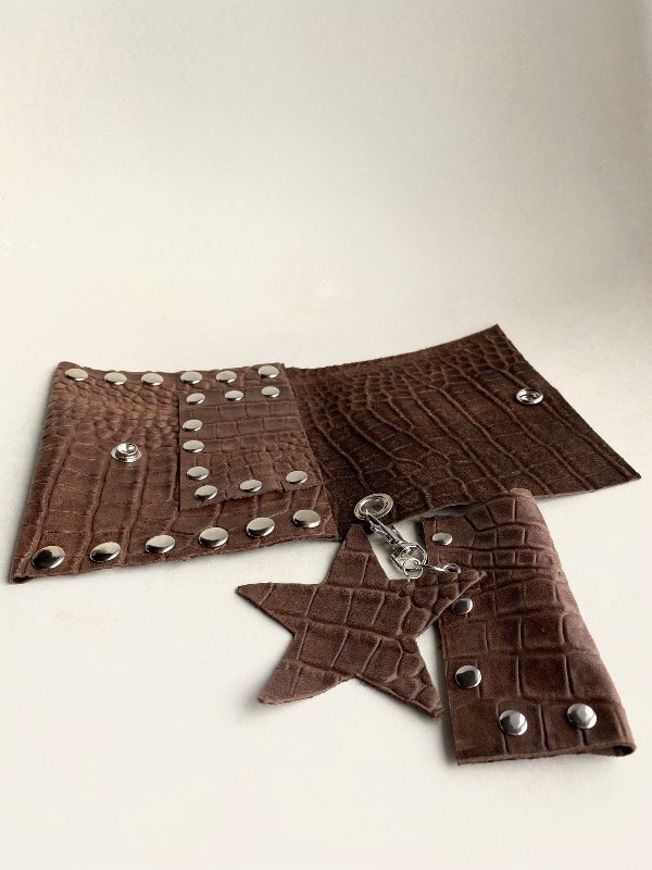 Producto - Tabaquera croco marrón - 1