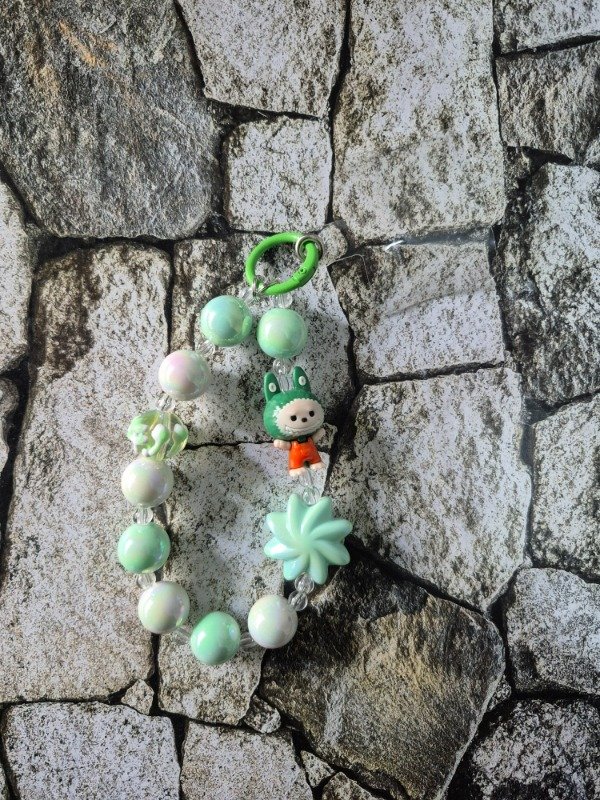 Producto - Holder importado Labubu estrella verde agua