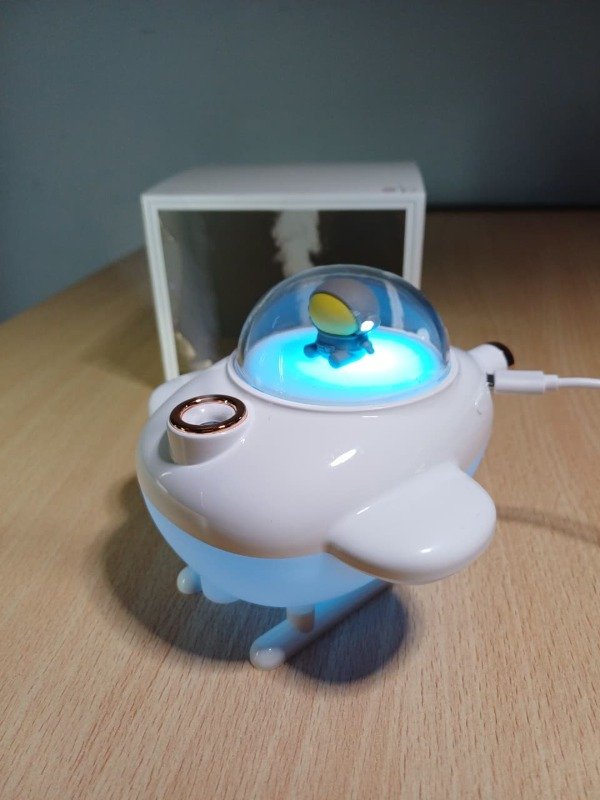 Producto - Humidificador mini astronauta avión