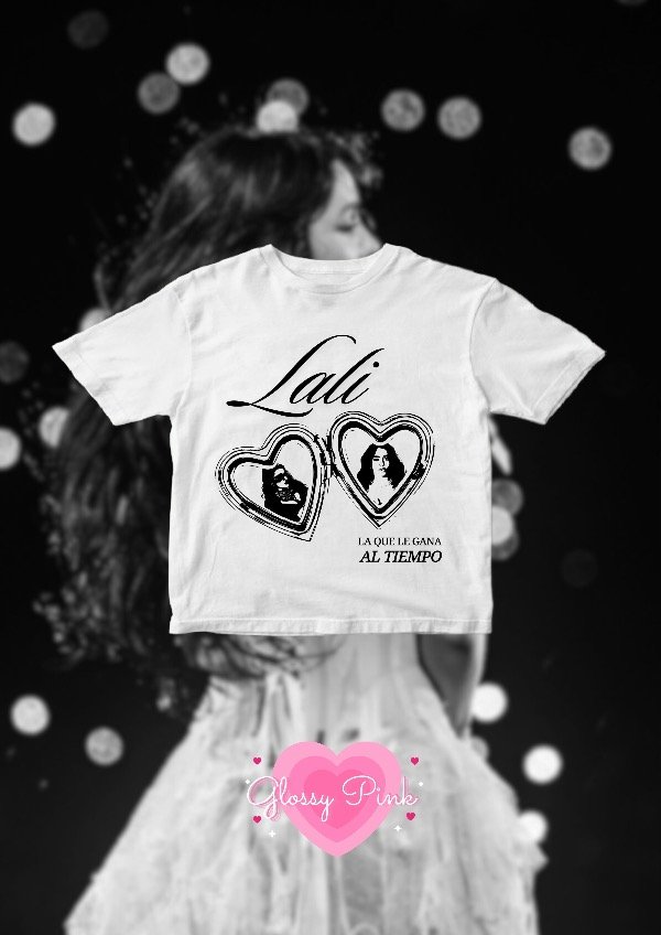 Producto - Baby Tee Lali Relicario - DTF
