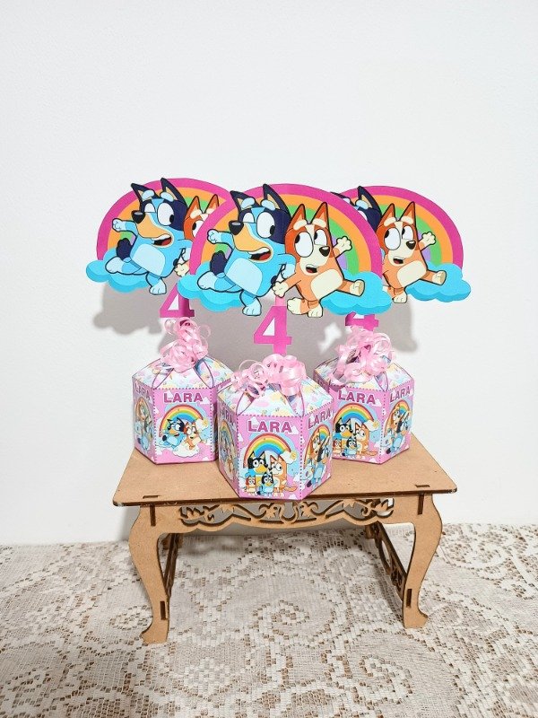 Producto - Centro de mesa bluey nene o nena hexagonal