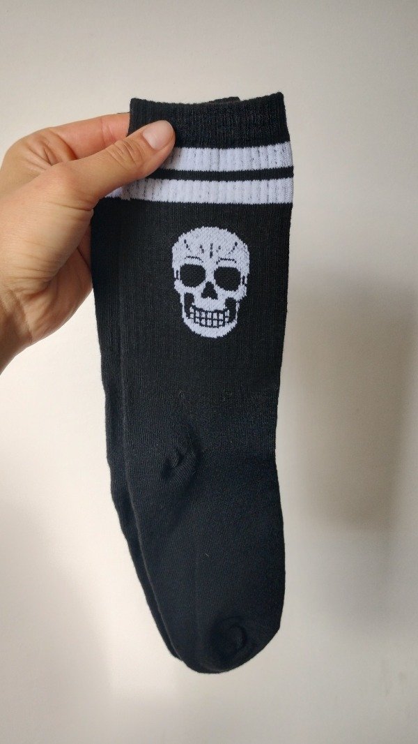 Producto - Calavera líneas blancas