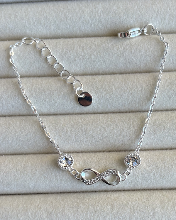 Producto - Pulsera infinito cubic de acero blanco 17-20cm