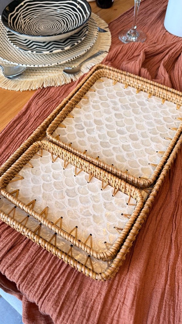 Producto - Bandeja rectangular nácar pez 20 x 10cm