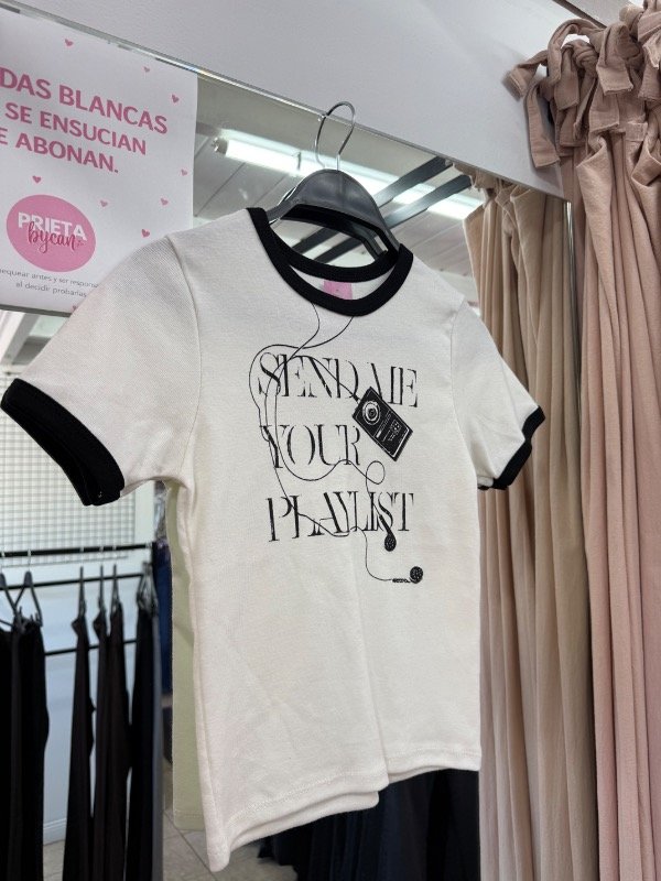 Producto - Baby tee PLAYLIST