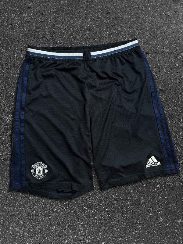 Producto - SHORT ADIDAS MANCHESTER UNITED OG