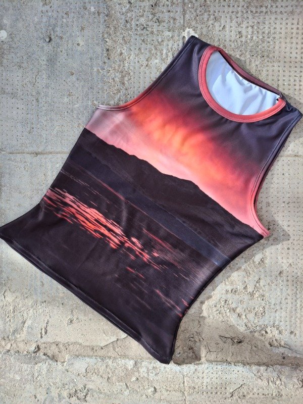Producto - MUSCULOSA ATARDECER