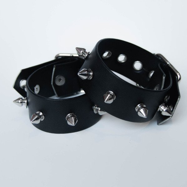 Producto - Muñequeras Bullets