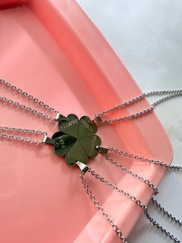 Producto - Cadenas para compartir amistad x5 corazones acero