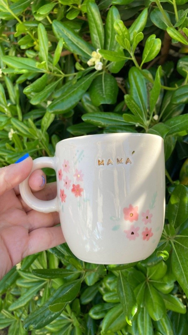 Producto - Taza con oro - 2