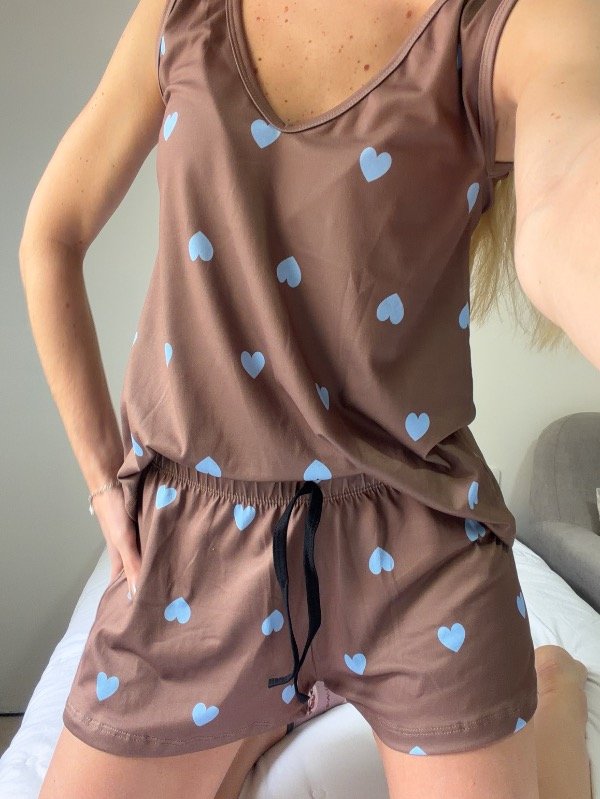 Producto - Pijama corazones chocolate - 0