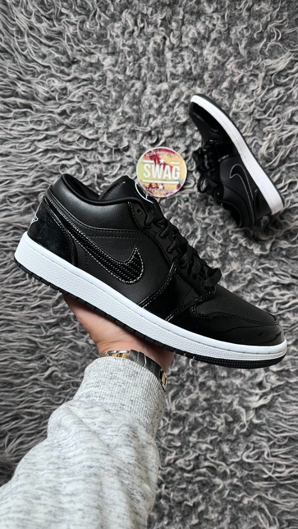 Producto - JORDAN RETRO 1 LOW CARBON FIBER