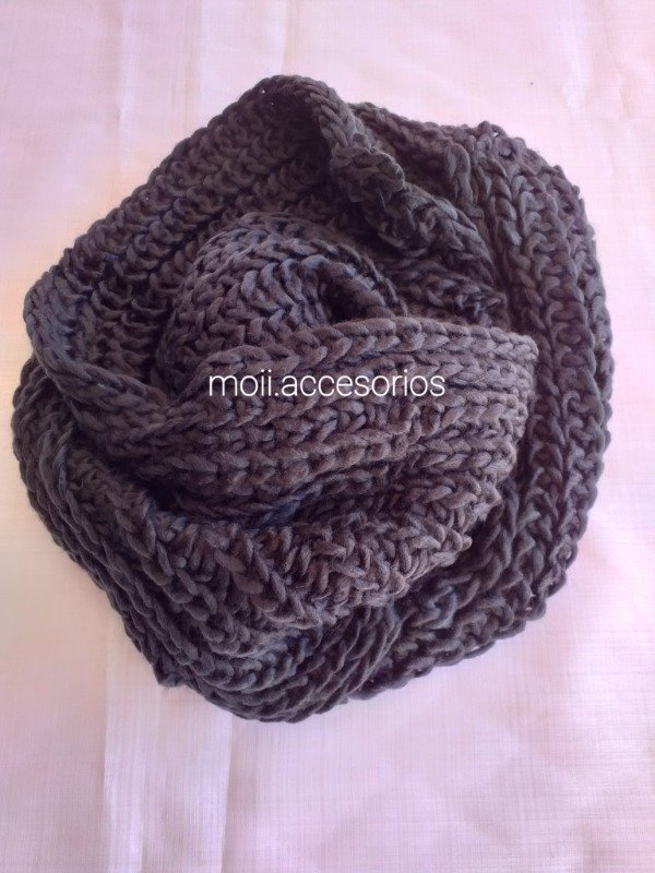 Producto - Cuello De Lana dos vuelta Gris Oscuro