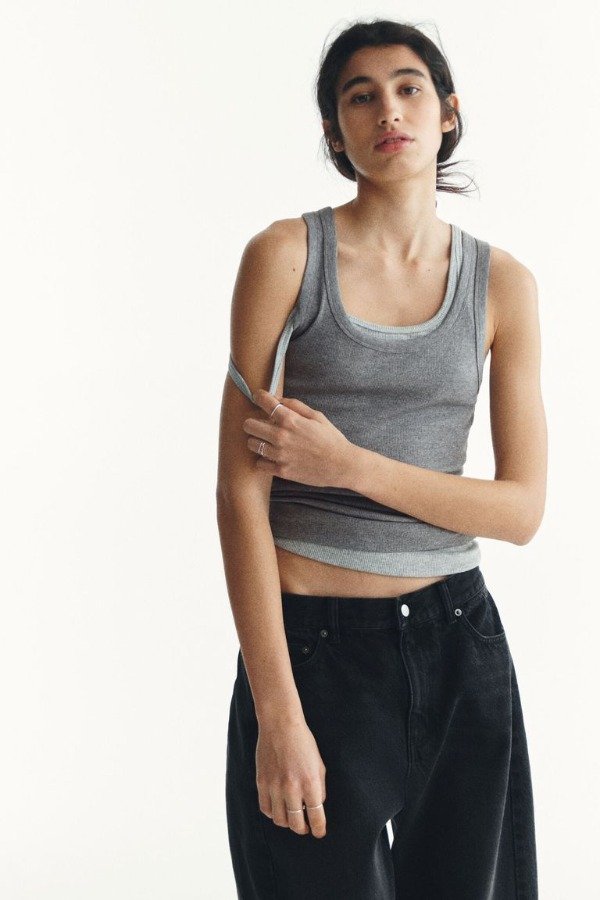 Producto - Musculosa HyM en canale gris - 2