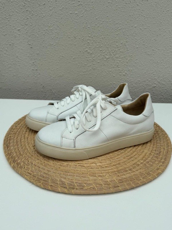 Producto - Zapatillas Agos