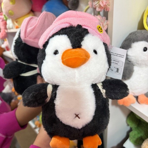 Producto - Pingüino con gorro rosa 20cm - 1