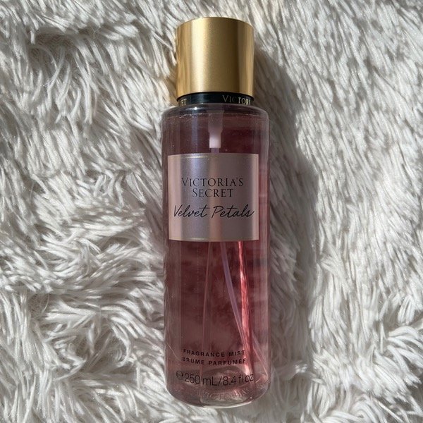 Producto - BODY SPLASH VICTORIA'S SECRET VELVET PETALS