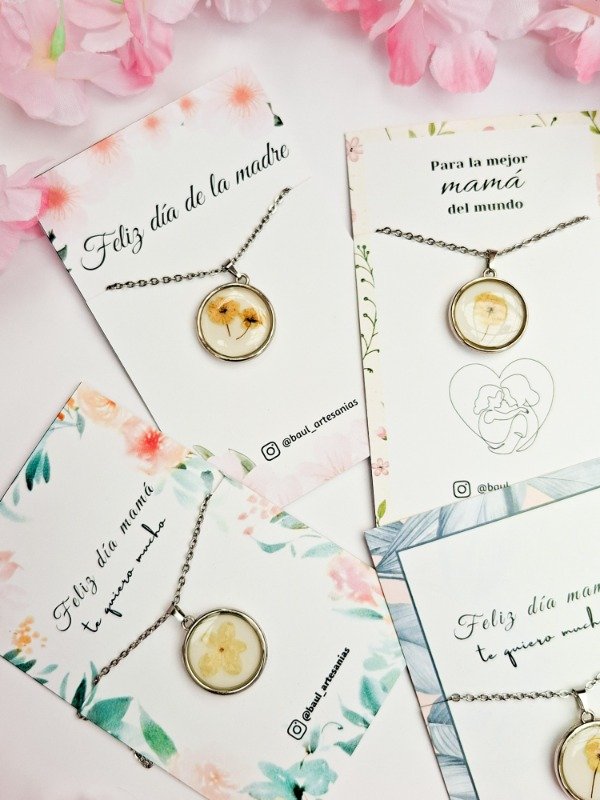 Producto - Collar Flor Día de la madre III