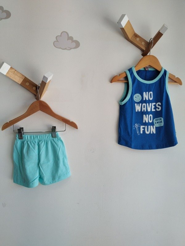 Producto - Conjunto musculosa y short no waves