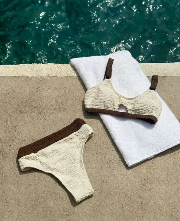 Producto - Bikini con top y colaless tiro alto texturada natural - Art Cala - 2