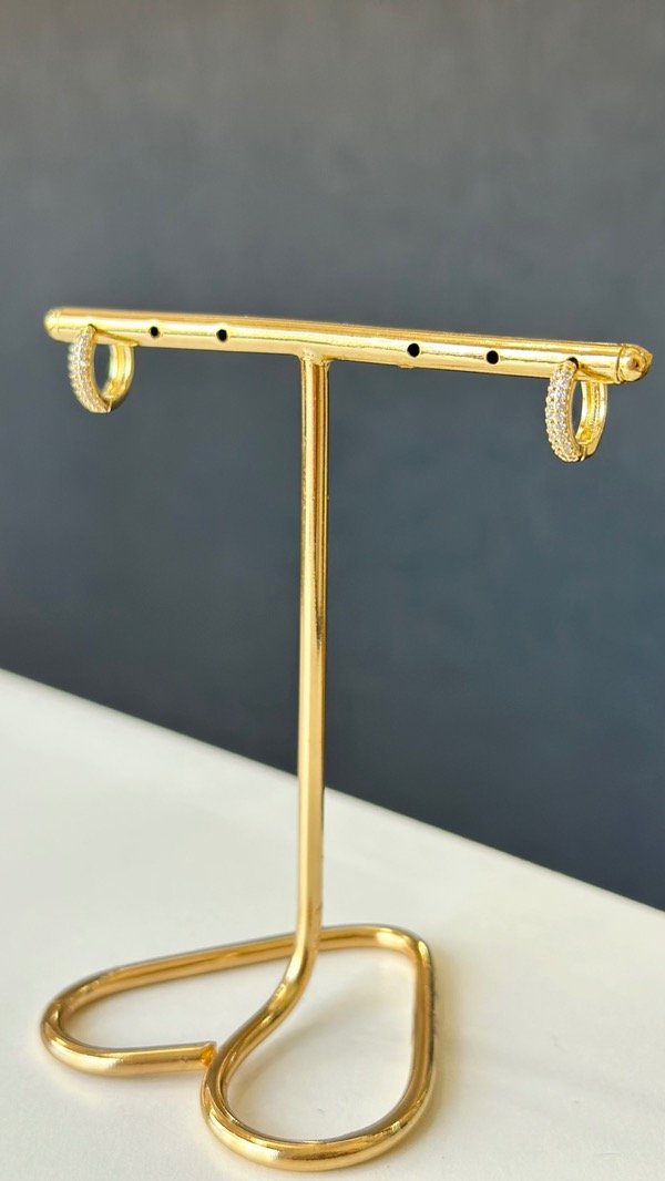Producto - Argolla Gudrun fina P 1cm laminadas en oro 18k