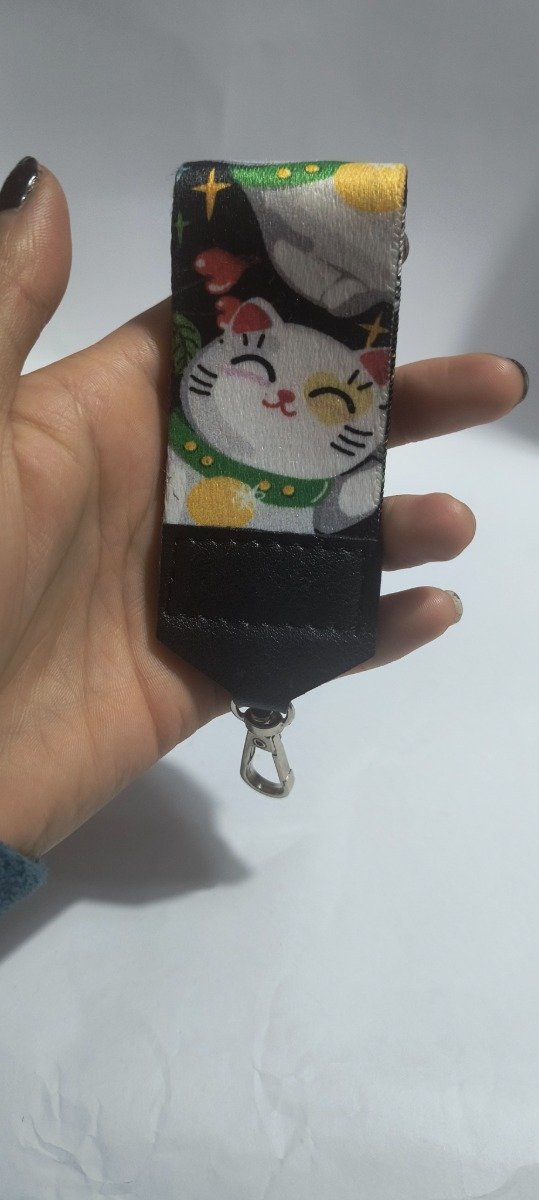 Producto - Llavero cinta gatito
