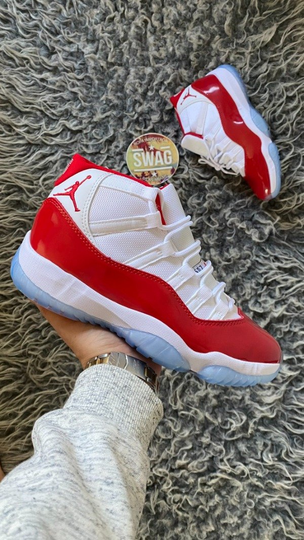 Producto - JORDAN RETRO 11 CHERRY