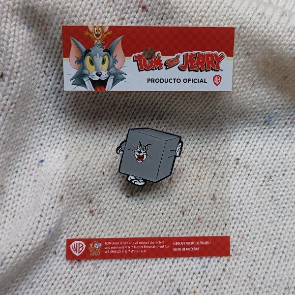 Producto - Pin Tom oficial