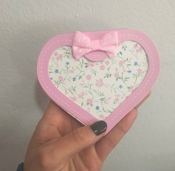 Producto - Anotador diseño corazón rosa
