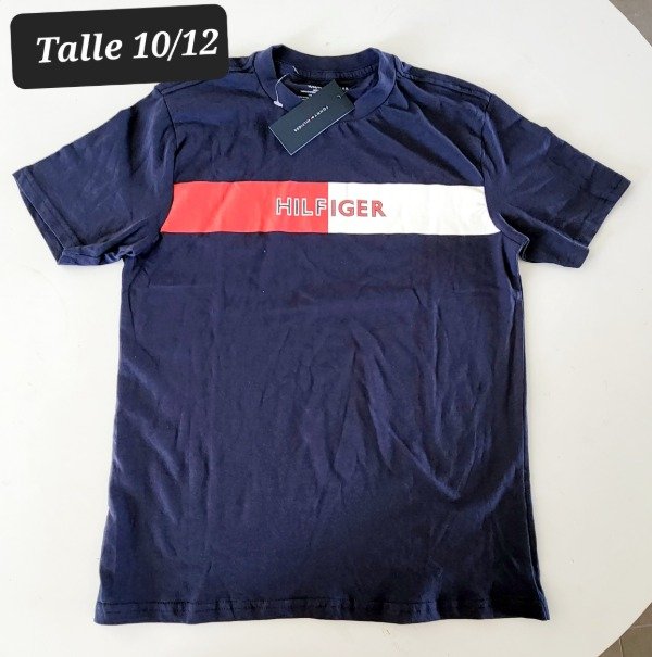 Producto - Remera manga corta Tommy Hilfiger talle 10/12 azul y roja