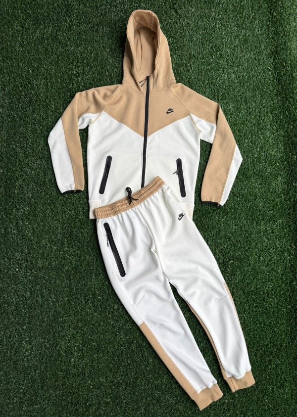 Producto - Conjunto Tech Importado Calidad Premium