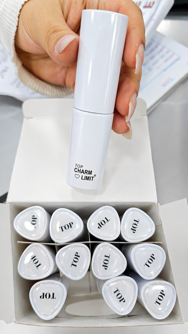 Producto - BE104220 TOP COAT CHARM LIMIT X1
