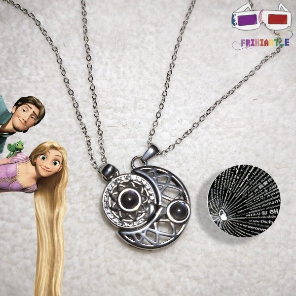 Producto - Collares Rapunzel + Flynn (Proyectan Te Amo)