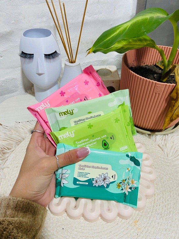 Producto - Toallitas Limpieza Mely x8pcs