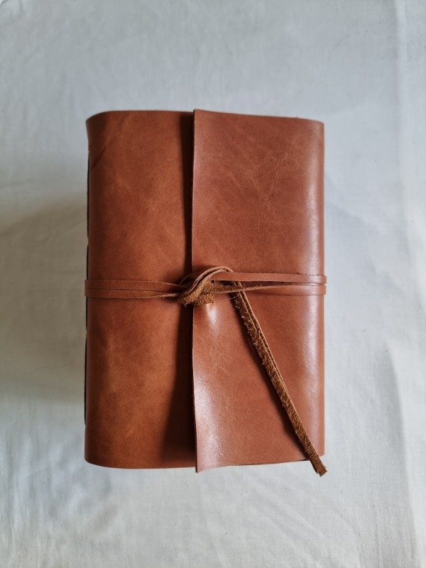 Producto - Bitácora de cuero natural A5