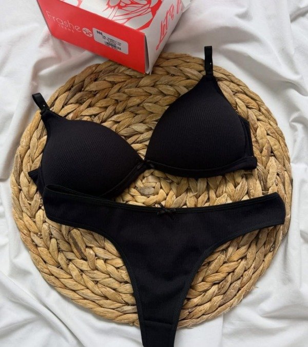 Producto - Conjunto Escorpio Negro