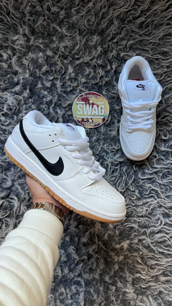 Producto - DUNK SB LOW WHITE GUM