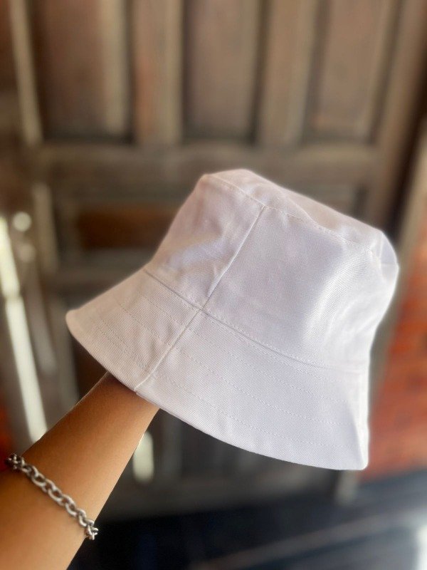 Producto - Piloso blanco liso