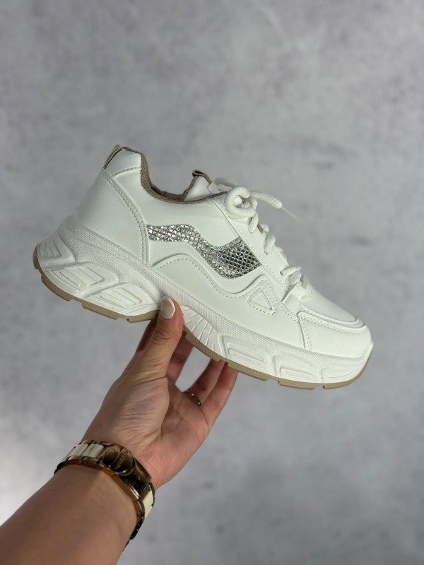Producto - ZAPATILLAS ECOCUERO SHINE BEIGE